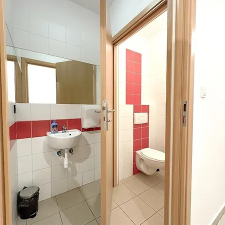 Hala Hostel - Prywatne Pokoje Gdynia Obok Dworca Glownego * גדינייה