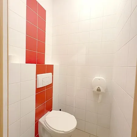 אכסניה Hala Hostel - Prywatne Pokoje Gdynia Obok Dworca Glownego *