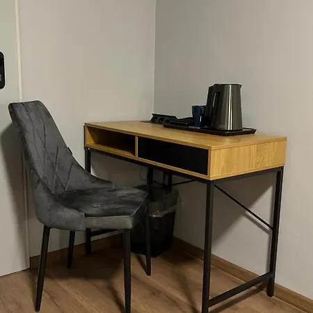 Hala - Na Wylacznosc Tuz Przy Dworcu Hostel Gdynia