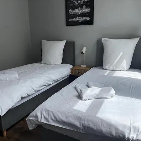 Hostel Hala - Na Wylacznosc Tuz Przy Dworcu Gdynia