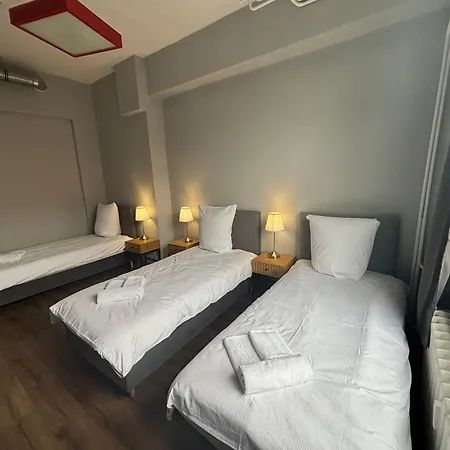 Hostel Hala - Na Wylacznosc Tuz Przy Dworcu Gdynia