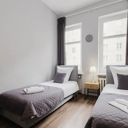 Hala Hostel - Prywatne Pokoje Gdynia Obok Dworca Glownego