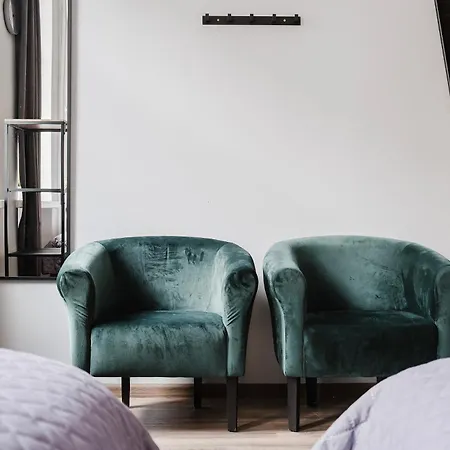 Hala - Na Wylacznosc Tuz Przy Dworcu Хостел Гдиня