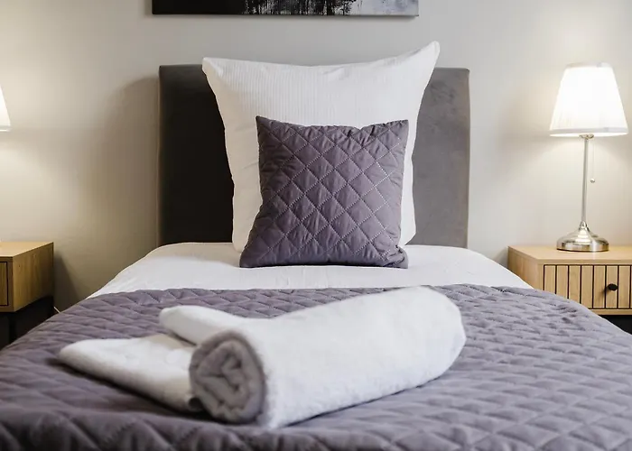 Hala - Na Wylacznosc Tuz Przy Dworcu Gdynia